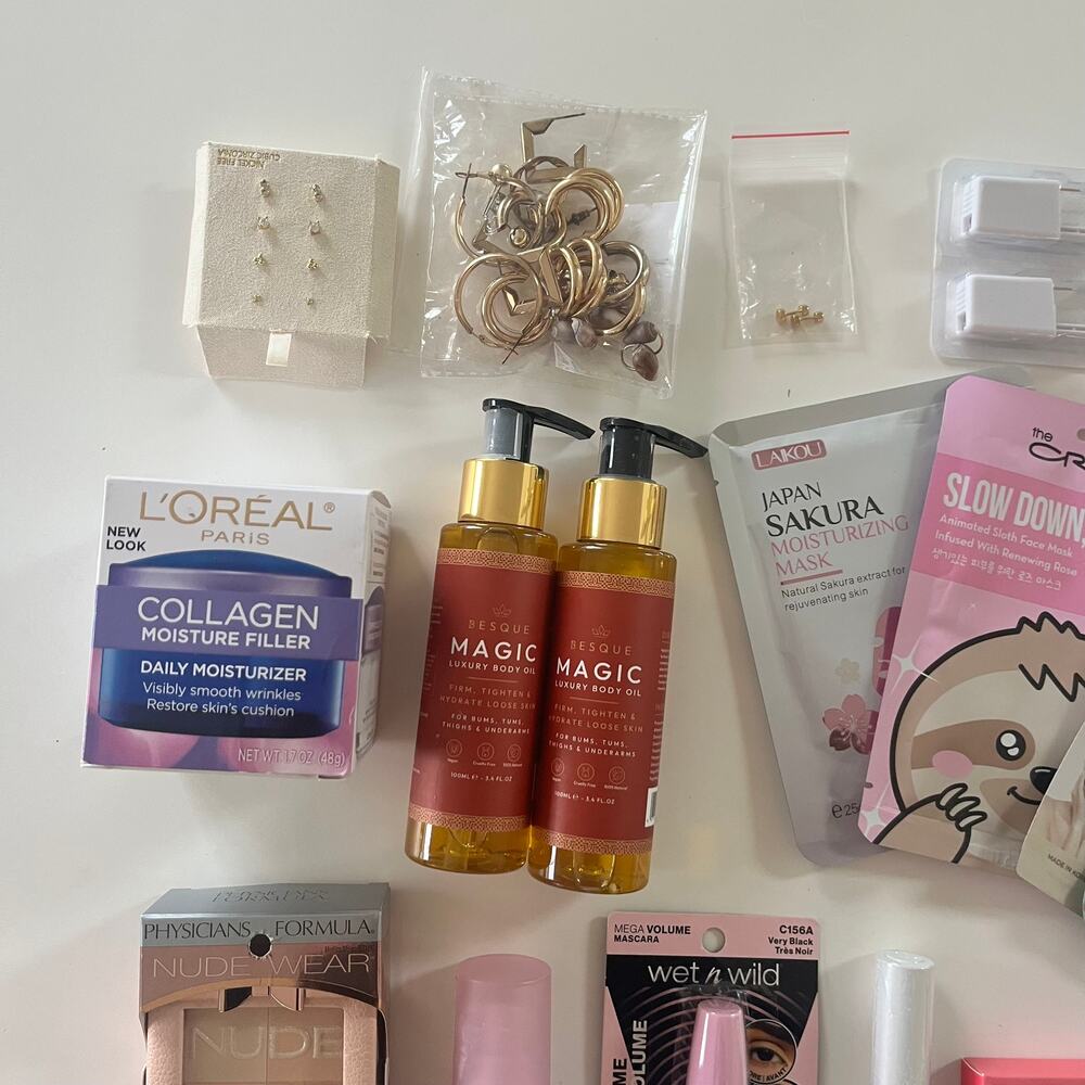 HUGE 85+ Item Brand New beauty bundle! - Picture 5 of 6